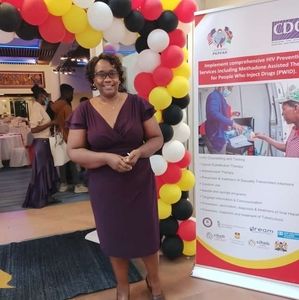 Meet your Posher, Stellah anne